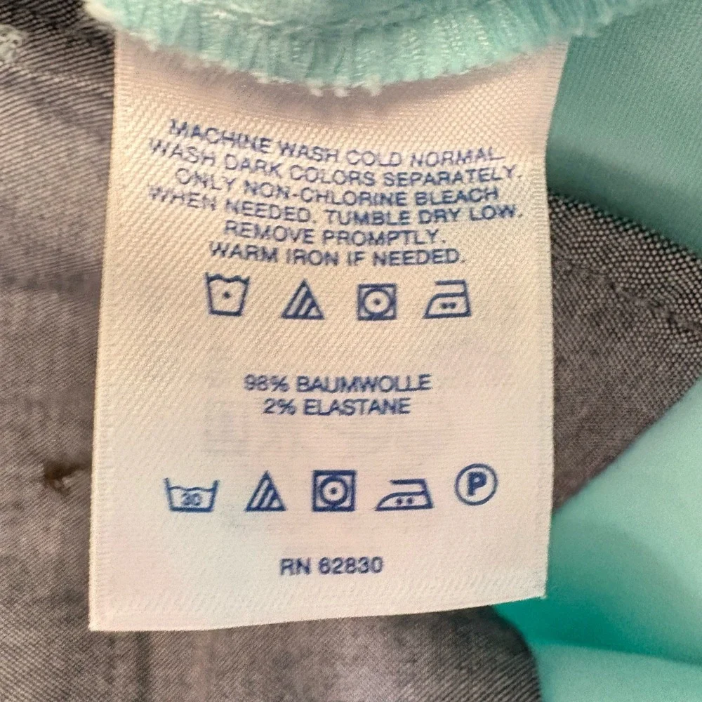 Lands End Shorts Women Sz 2 Seafoam‎ Blue Mid Rise Chino Straight Fit
